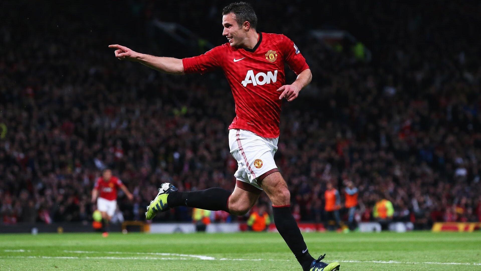 莱昂纳多·艾菲尔丁飞抵阿布扎比会合，上海海港冬季引援计划接近完成