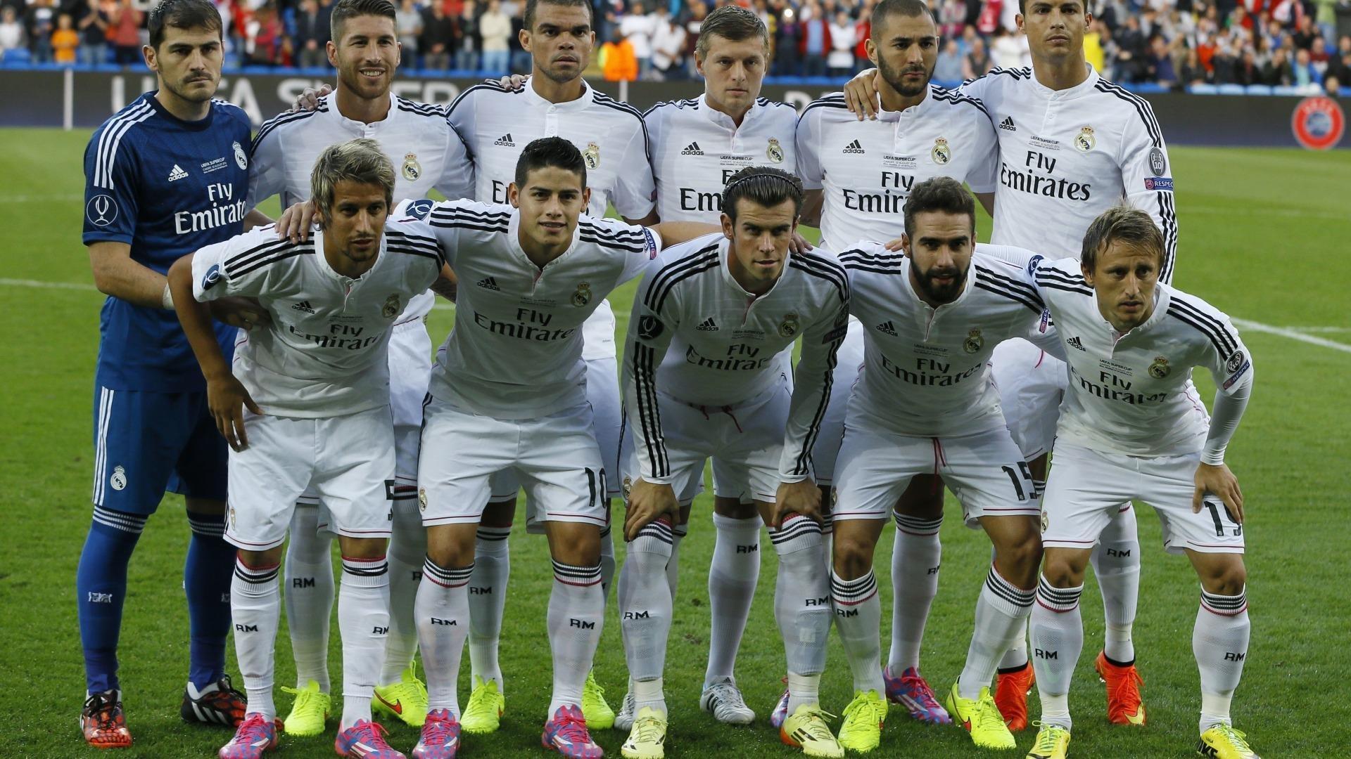 重磅三方交易！浓眉空降芝加哥，独行侠重组后场迎神射